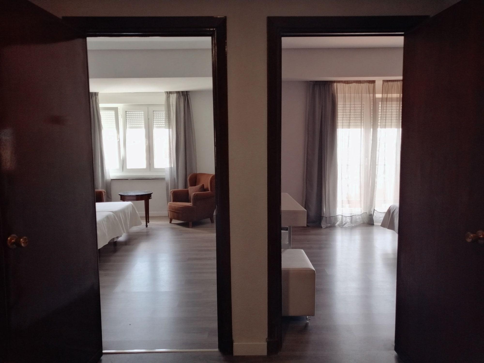 Mir Octavio Hotel Algeciras Exterior photo