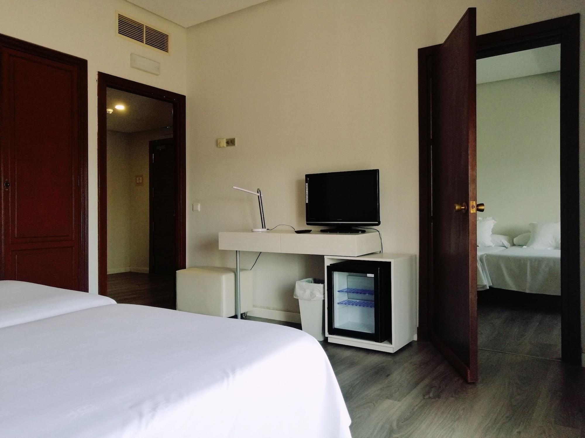 Mir Octavio Hotel Algeciras Exterior photo