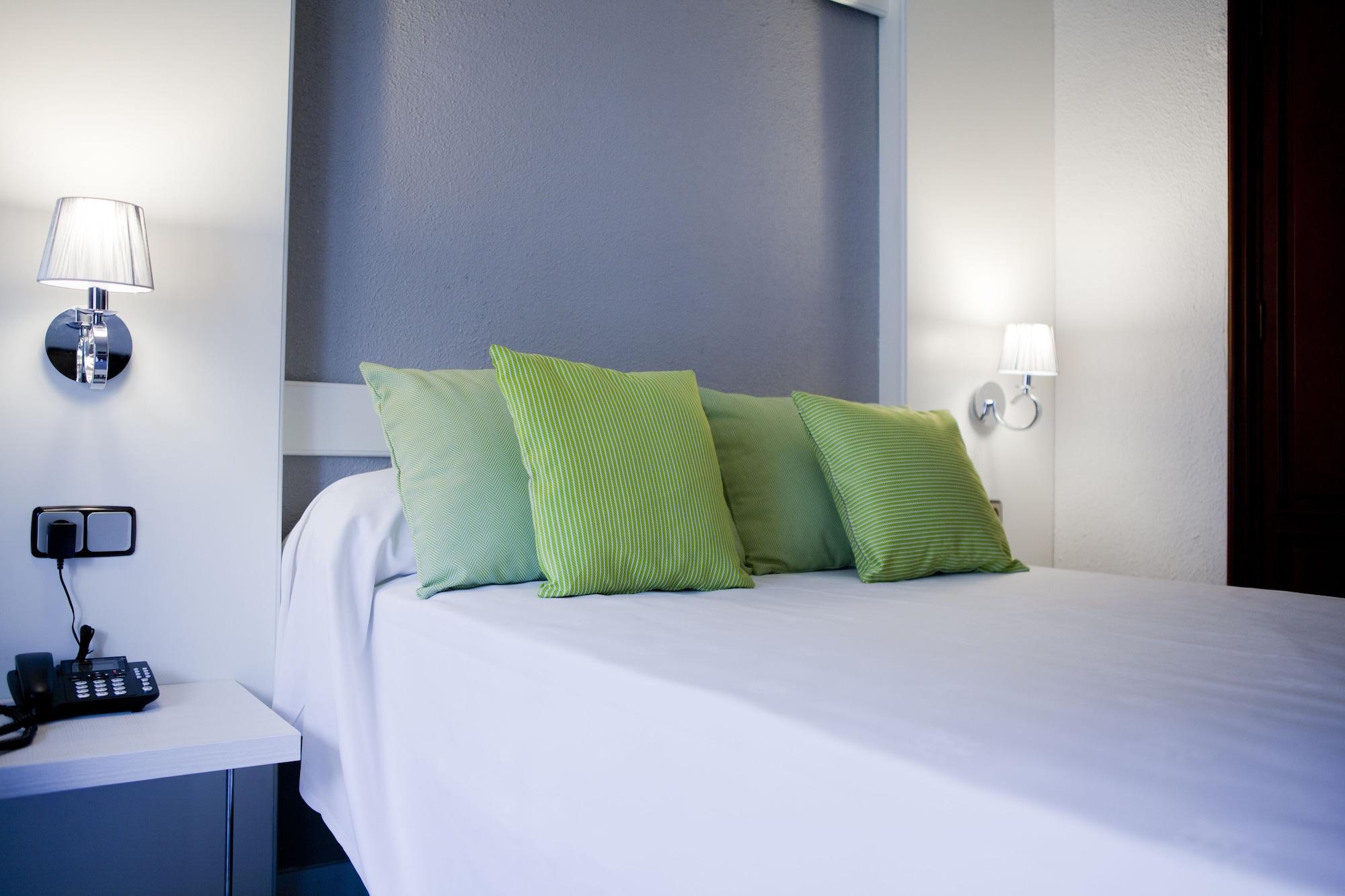 Mir Octavio Hotel Algeciras Exterior photo