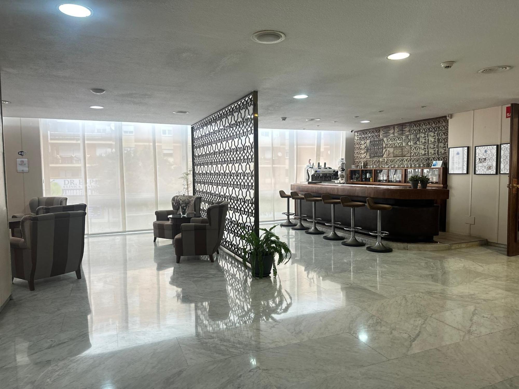 Mir Octavio Hotel Algeciras Exterior photo
