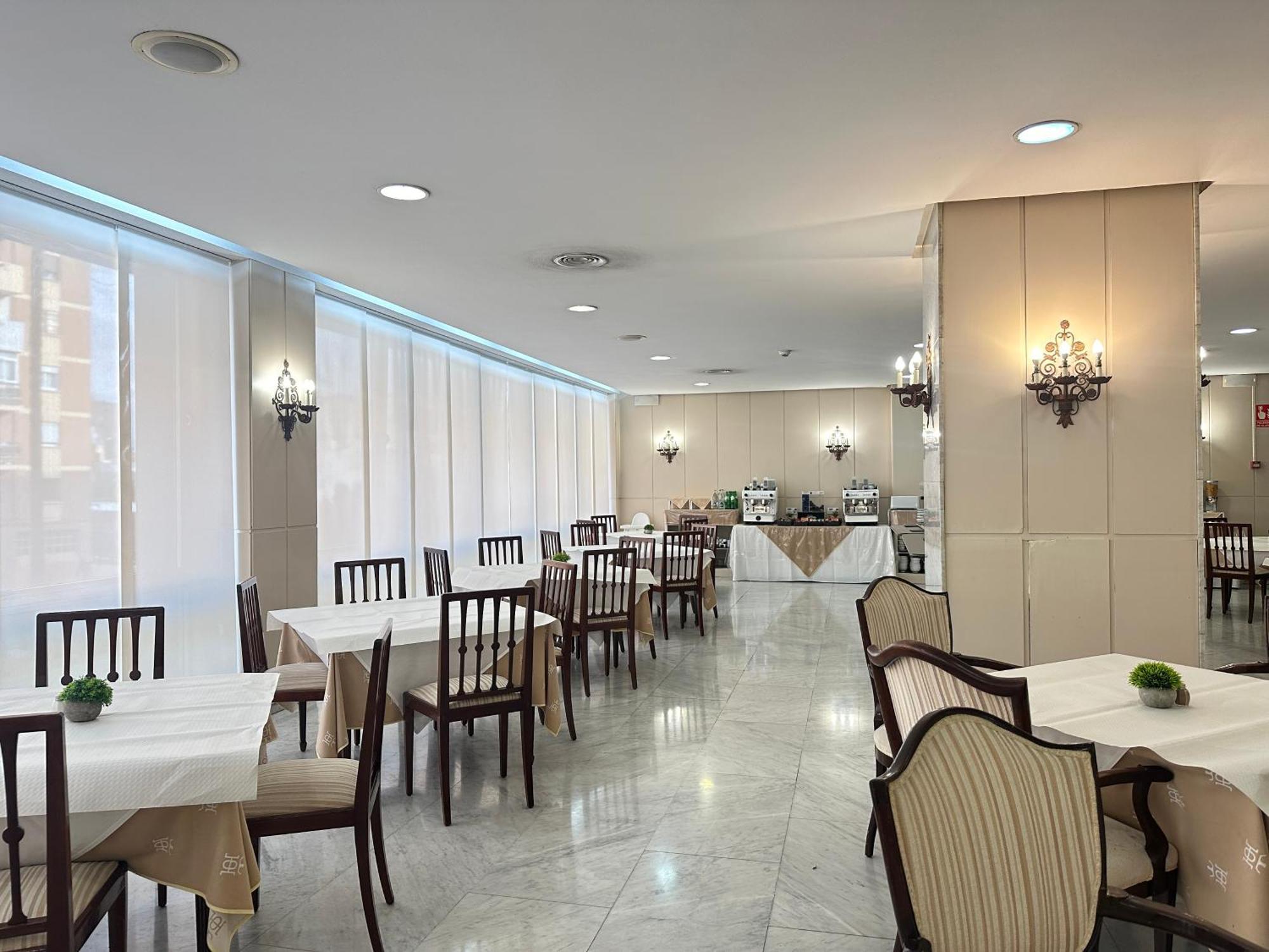 Mir Octavio Hotel Algeciras Exterior photo