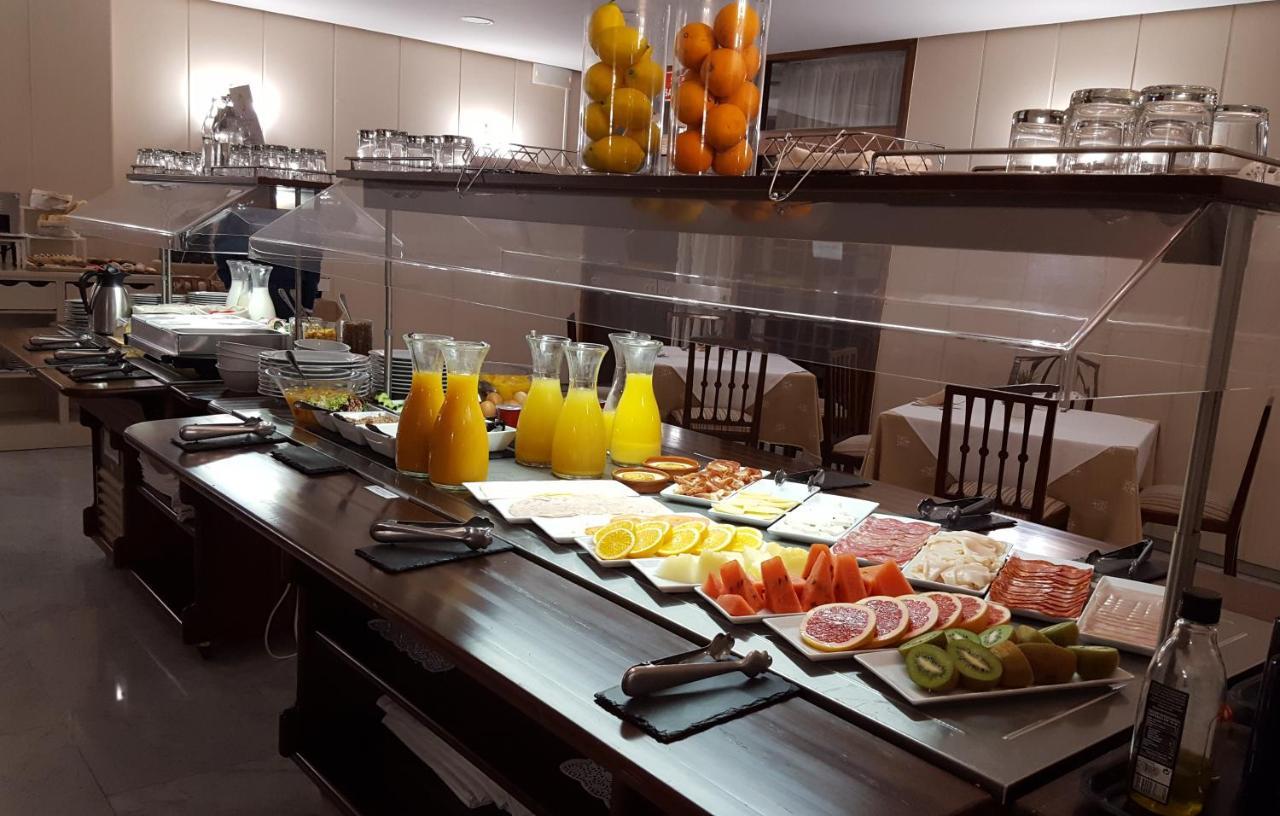 Mir Octavio Hotel Algeciras Exterior photo